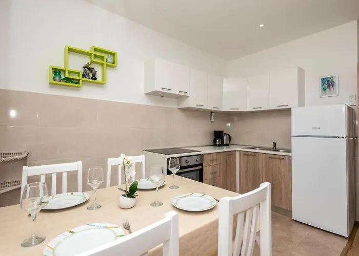 Apartment Lovely In With Wifi