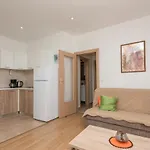 Gorgeous In With Wifi Apartment Makarska