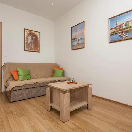 Apartment Lovely In With Wifi *