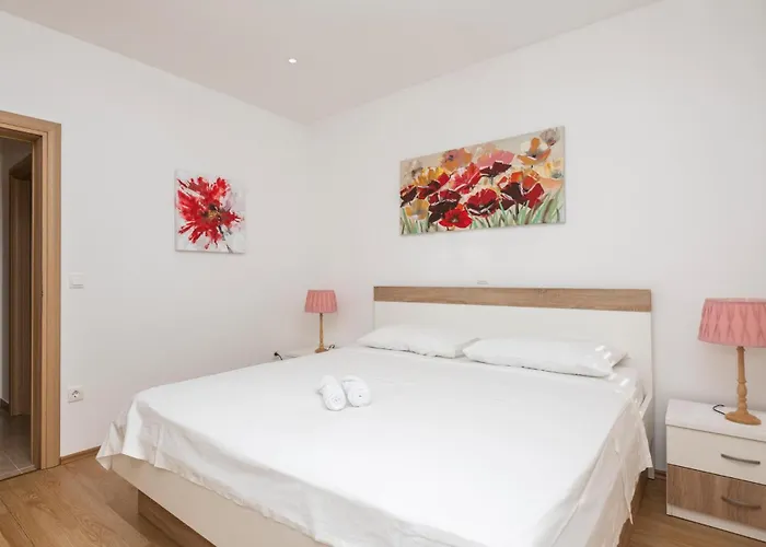 Lovely In With Wifi Apartment